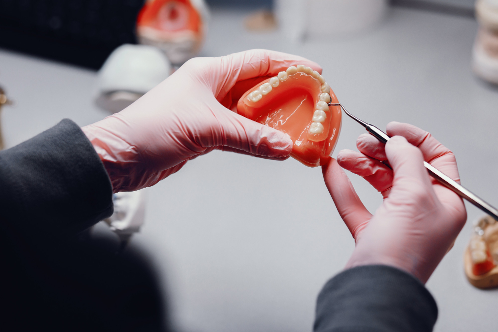 Dentures2